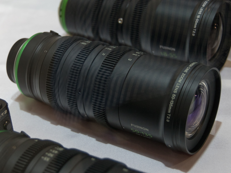 Xマウント版の50-135mmレンズ（正式名称未定）