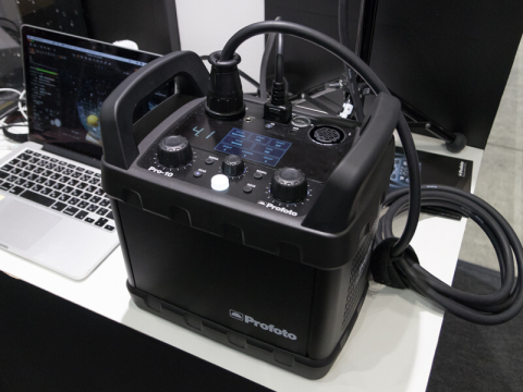 スタジオフラッシュ　カメラ　写真　撮影　プロカメラマン　プロ スタジオフラッシュ カメラ 写真 撮影 プロカメラマン プロ スタジオ