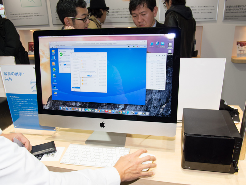 NASのUSBポートにUSBメモリを挿入した際、USBの固有シリアルごとに自動でフォルダを振り分けてバックアップを行なう「USB Copy 2.0」