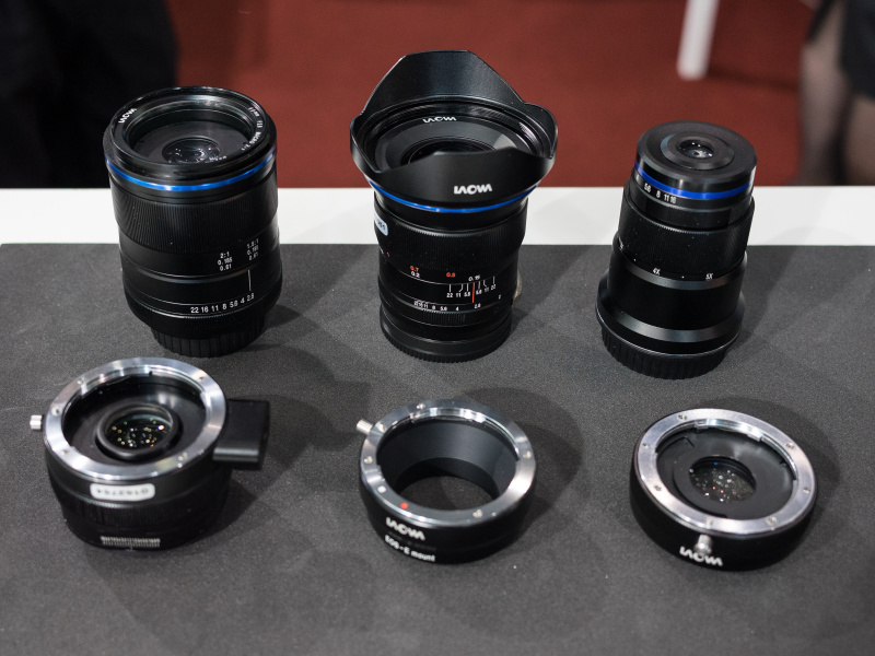 参考出展されていたLAOWAの製品の数々。どれもひと癖ふた癖ある製品だった。