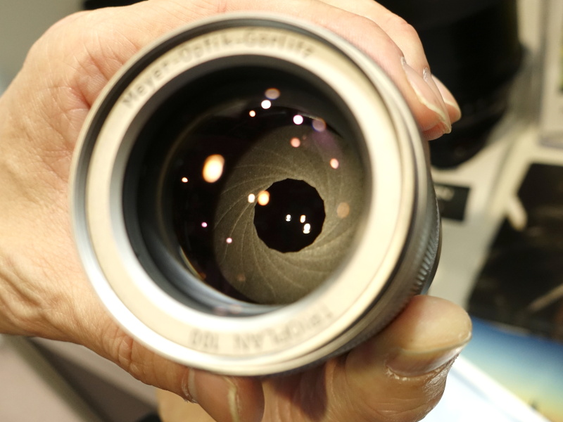 絞り羽根は15枚