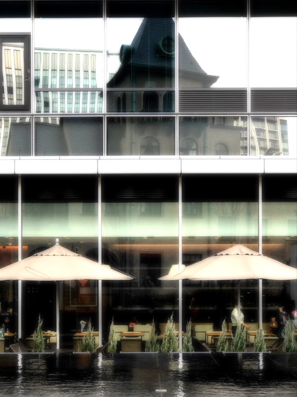 iPhone 7 Plus / F2.8 / 1/60秒 / ISO 25 / 6.6mm（57mm相当）