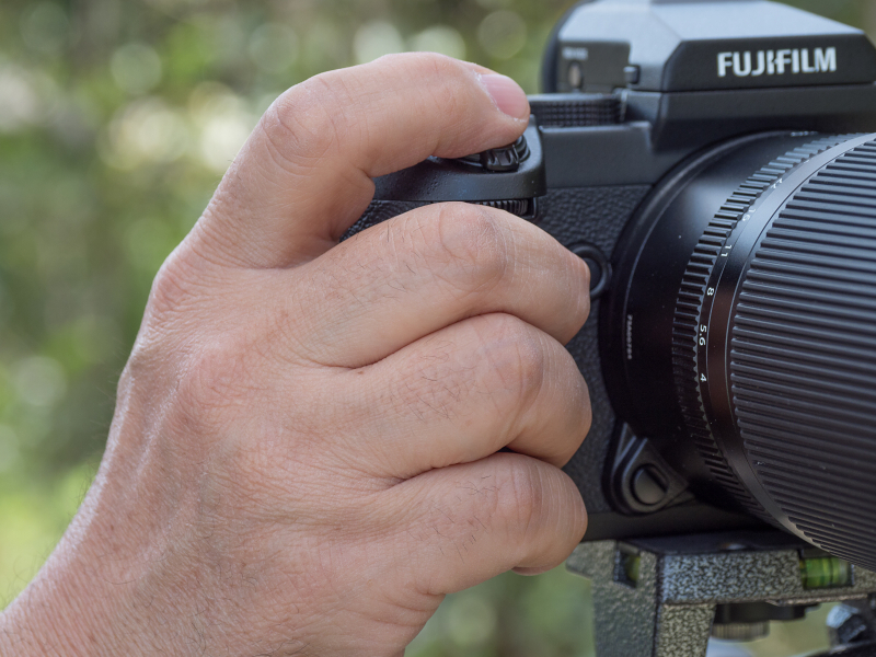 筆者がグリップを握ったところ