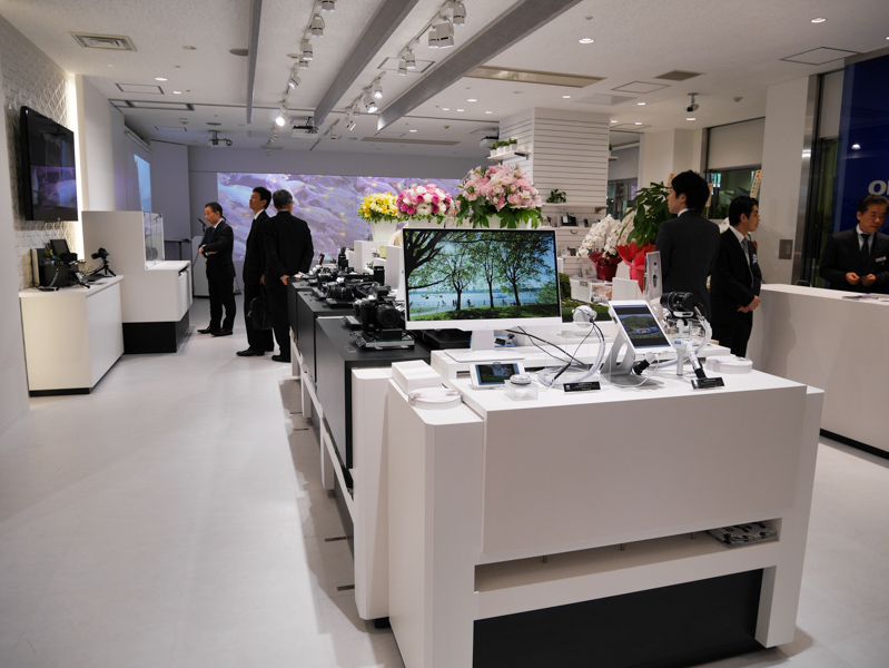 オリンパスプラザ東京のショールーム