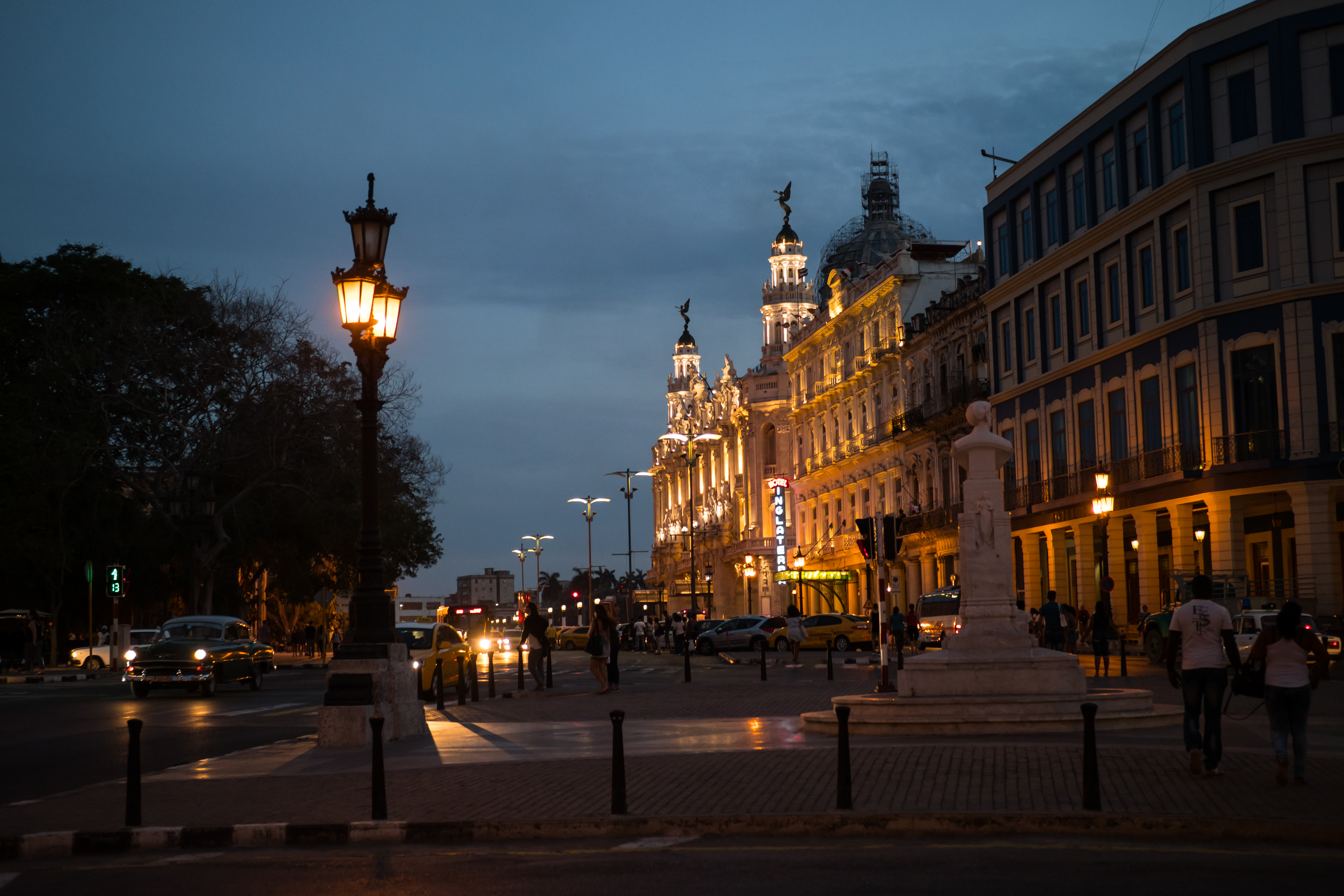 E-M1 Mark II / M.ZUIKO DIGITAL ED 25mm F1.2 PRO / F1.2 / 1/125秒 / ISO800 / 絞り優先AE（-0.5EV）