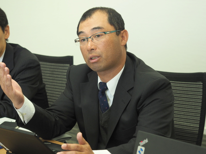 光学システム開発本部 光学システム開発3部 1グループ グループリーダー 次長の宮田正人さん