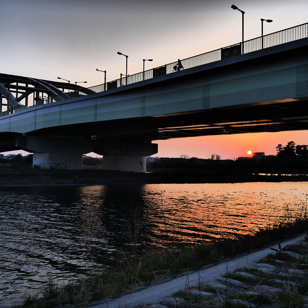 LUMIX CM1 / F4 / 1/640秒 / -2EV / ISO125 / 10.2mm