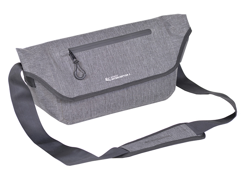 インターセプターII メッセンジャーバッグS チャコールグレー