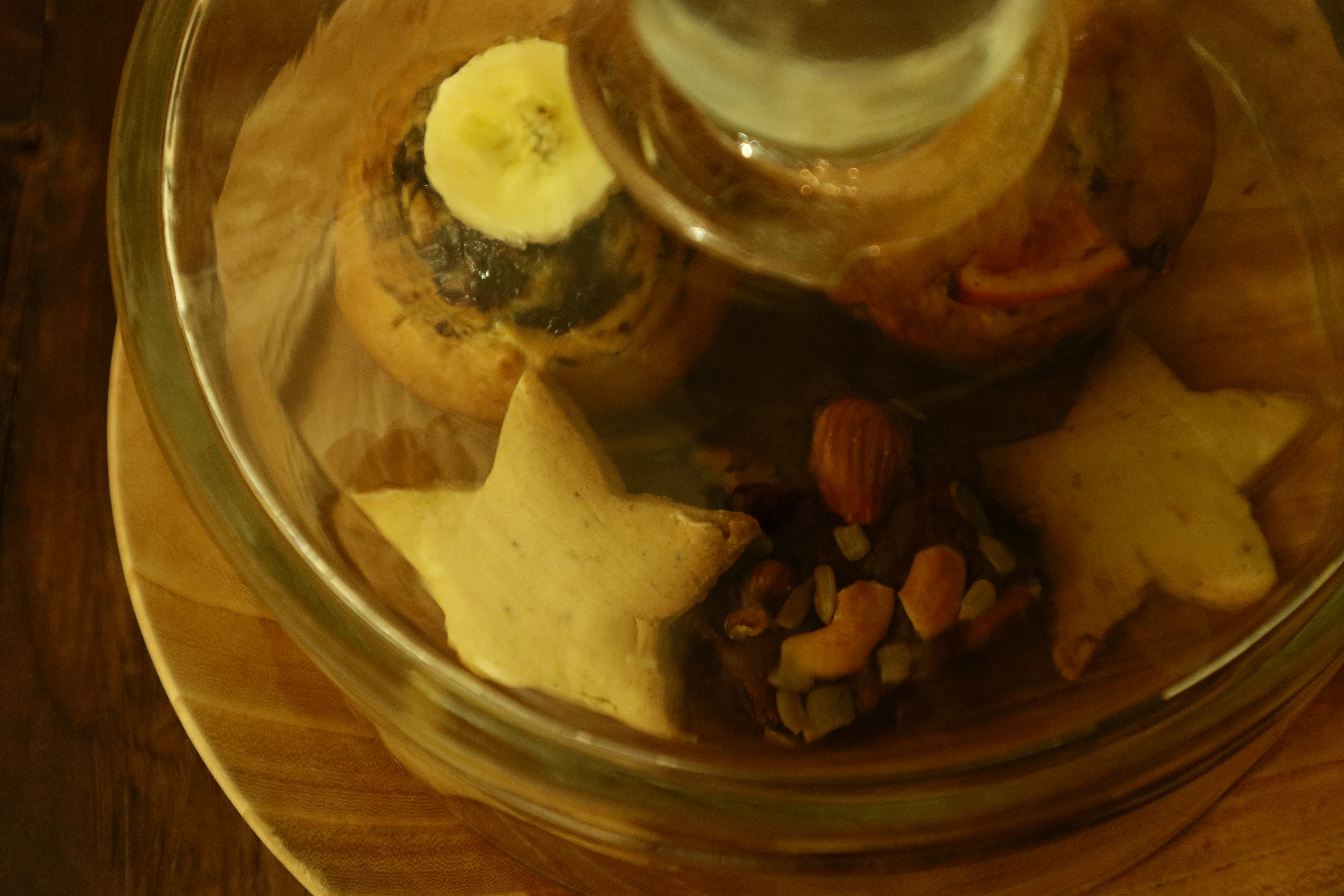 EF-M15-45mm F3.5-6.3 IS STM / 1/25秒 / F5 / 0EV / ISO1600 / マニュアル露出 / WB：ストロボ（B9、G8）/ 30mm