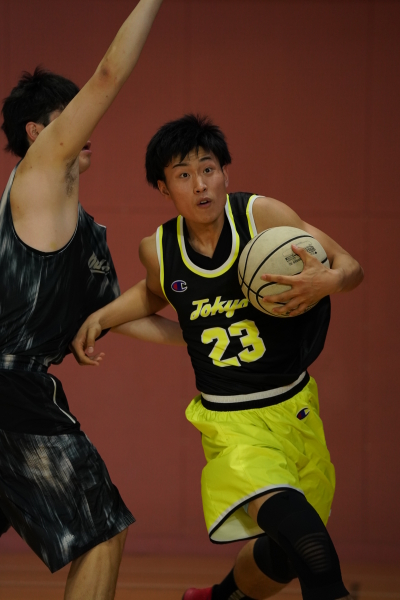 連写した中の1枚。α9 / FE 70-200mm F2.8 GM OSS / 1/1,600秒 / F3.5 / 0EV / ISO3200 / マニュアル露出 / 176mm