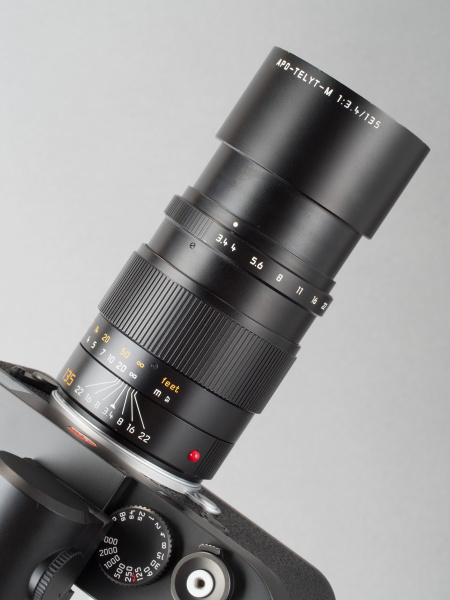 APO-TELYT-M F3.4/135mm + ライカM10