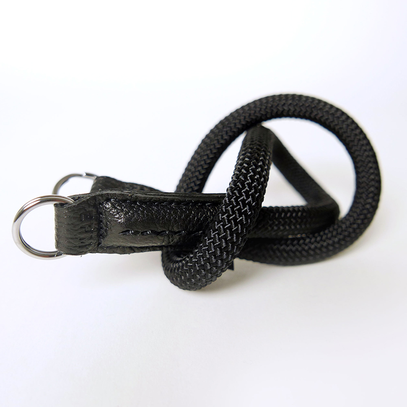 マウンテンブラック