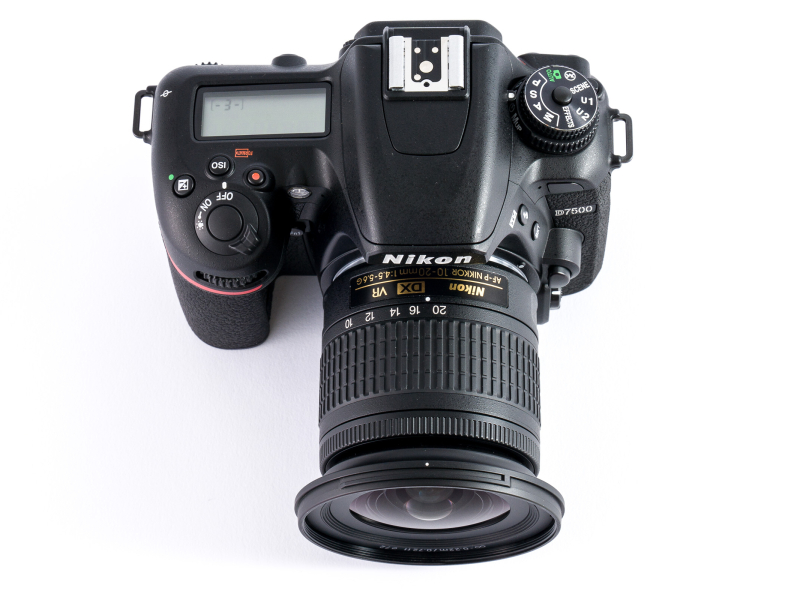 鏡胴を最も短くしたところ