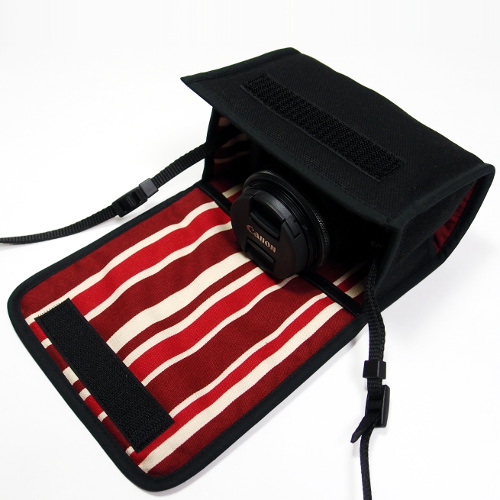 ブラック・ボルドーストライプ