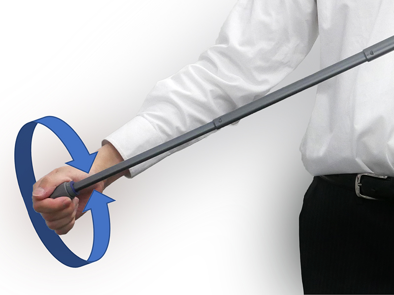 脚の先端をひねって伸縮・固定できるインナーロックシステムを採用