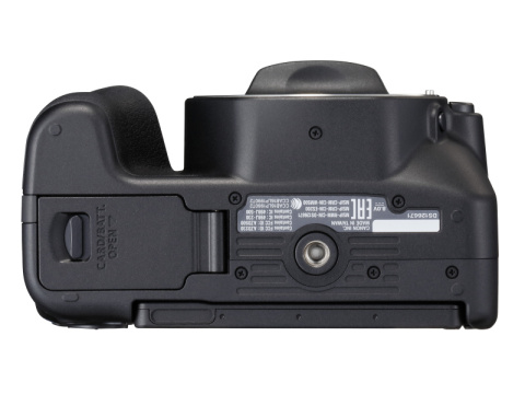 キヤノン、小型ボディ+バリアングル液晶の「EOS Kiss X9」 - デジカメ