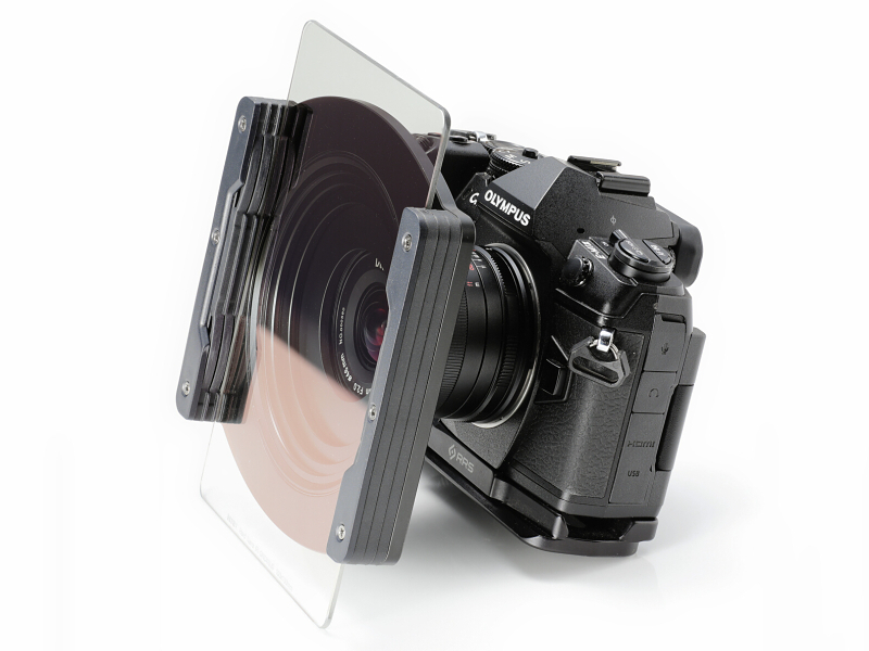 46-72mmのステップアップリングで「NiSi 100 Square filter holder set V5-PRO」と「Hard nano Grad ND 0.6」を装着したところ。