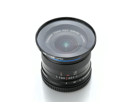 伊達淳一のレンズが欲しいッ！：LAOWA 7.5mm F2 MFT - デジカメ Watch