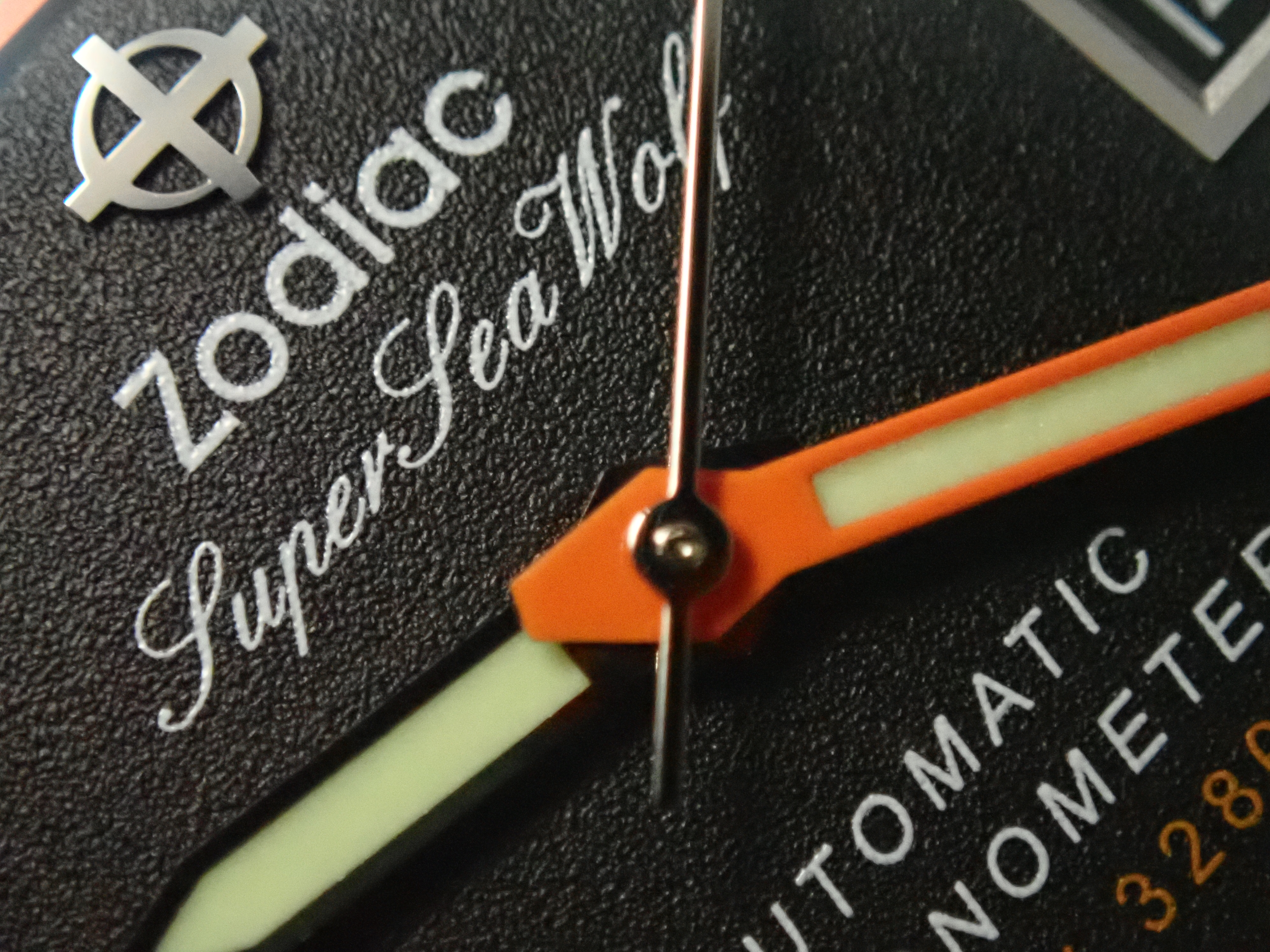 FD-1を使用。1/100秒 / F4.9 / -1EV / ISO5000 / 18mm