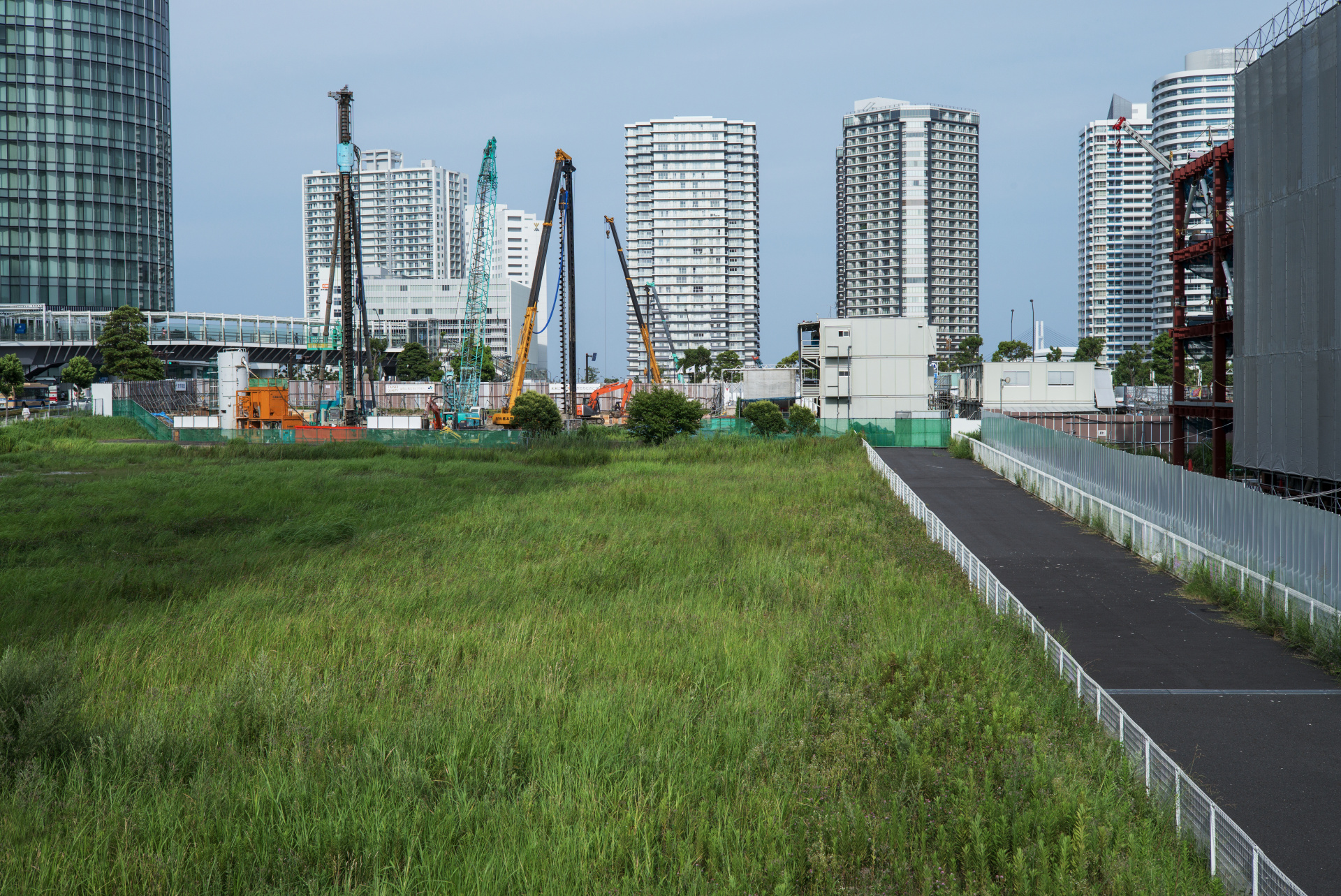 解像性能は優秀で遠景の細部までよく再現されている。LEICA M（Typ240）/ ISO200 / F8 / 1/500秒 / WB:オート