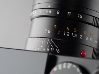 ライカレンズの美学：SUMMARIT-M F2.4/50mm 独特の味わいを楽しめる