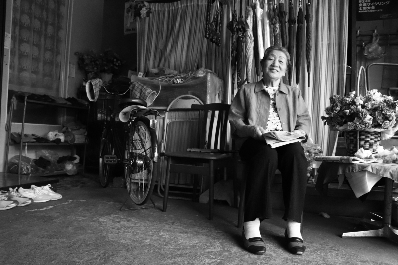 EOS 9000D / EF-S18-135mm F3.5-5.6 IS USM / 1/400秒 / F4 / -0.7EV / ISO6400 / 絞り優先AE / 18mm