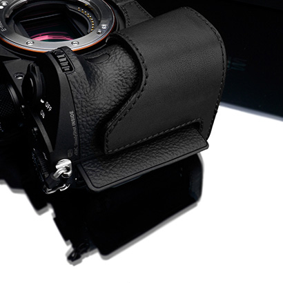ソニーα9に早くも社外品のボディケースが登場 - デジカメ Watch