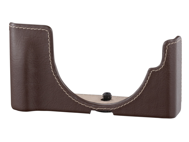 レザー：ダークブラウン