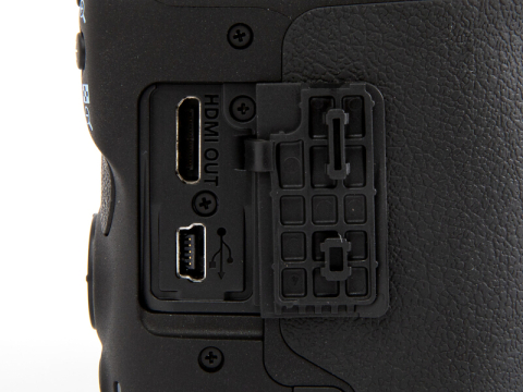 新製品レビュー：Canon EOS Kiss X9（外観・機能編） - デジカメ Watch