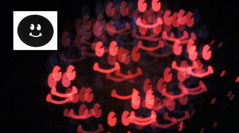 ニコニコマーク型