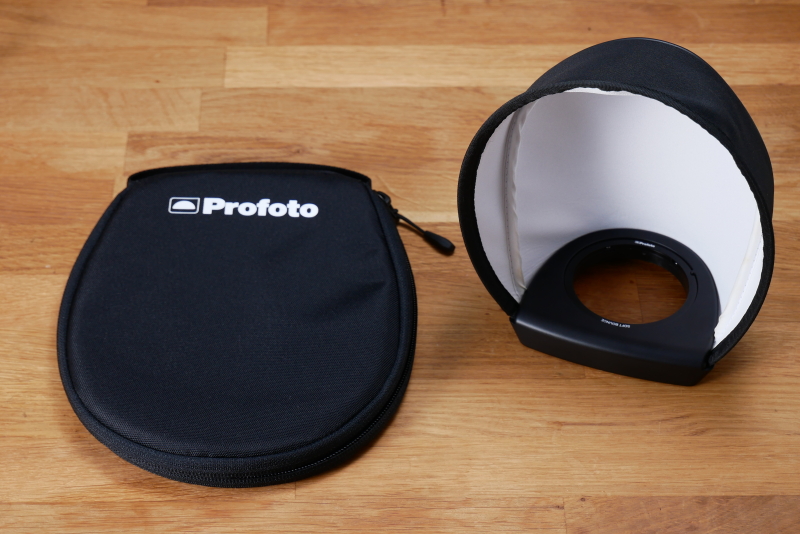 ソフトバウンスはケースから出すと自動的に展開する