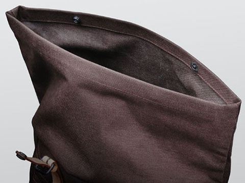 ZKIN、サイクルバッグにもなる「RAW Hydra」を一新 - デジカメ Watch