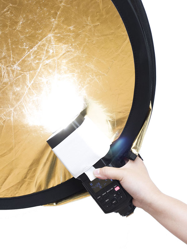 ゴールドレフ使用例（ストロボアタッチメント付き）