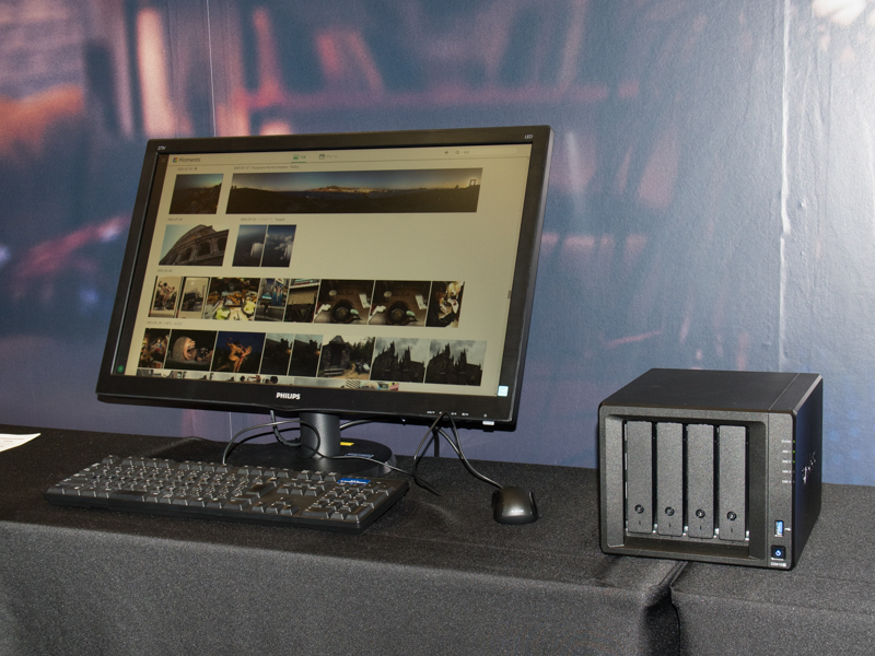 NAS製品については「Moments」など提供前の新機能を試すことができた。