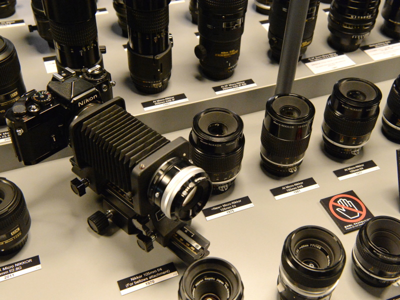 ベローズ用の105mmに鏡筒をつけてマイクロニッコール105mmとなった。