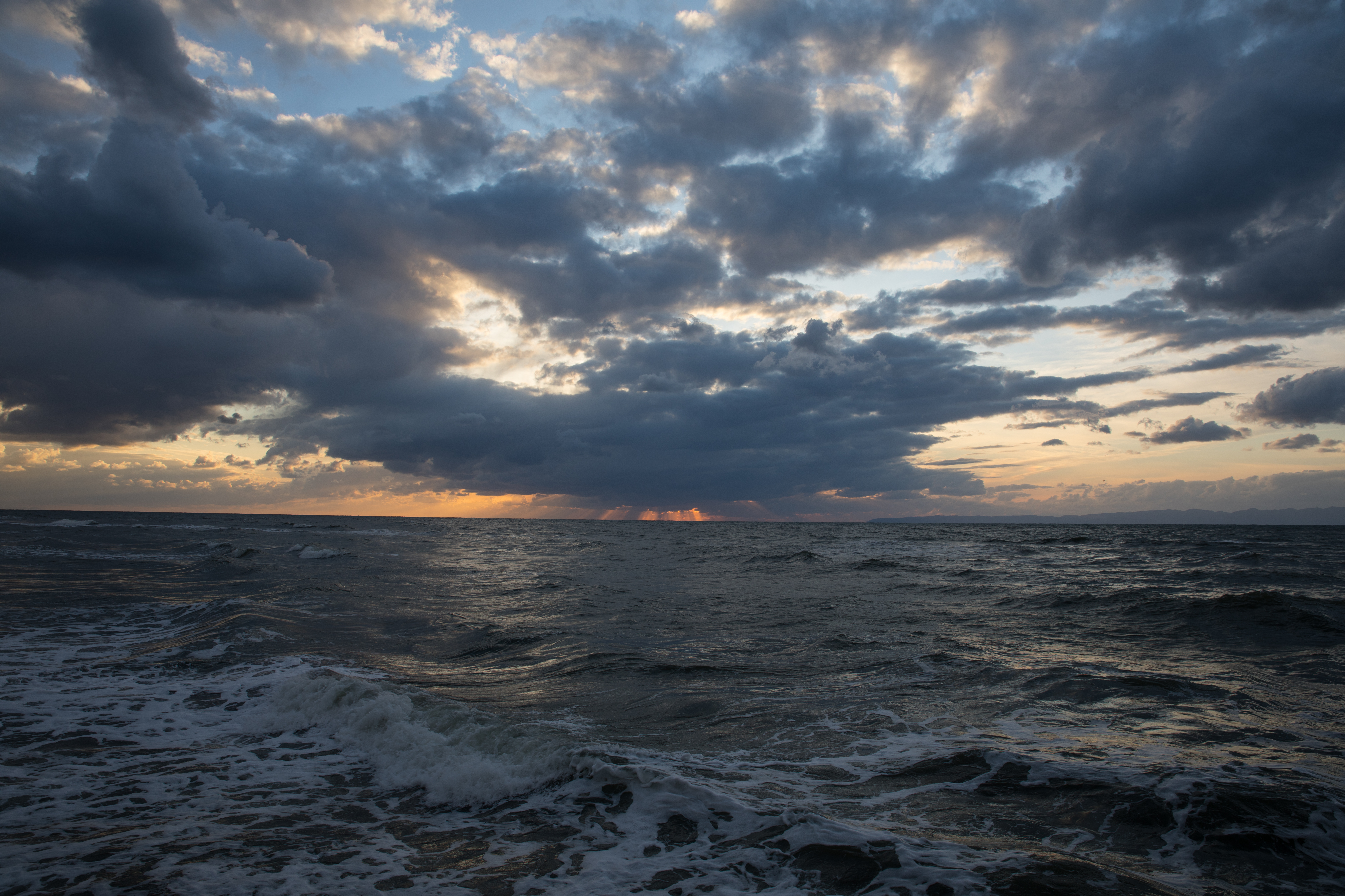 EOS 5D Mark IV / SP 24-70mmF/2.8 Di VC USD G2 / 1/180秒 / F5.6 / -0.5 EV / ISO100 / 絞り優先AE / 24mm