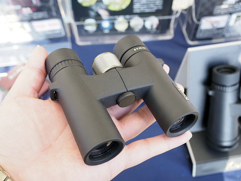 25mm径のEDレンズを採用したアバンターEDモデル。