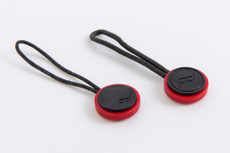 左が新型（AN-2）、右が旧型（AN-3）