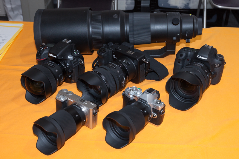 貸し出されたレンズの一部。