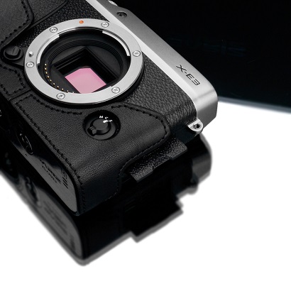 Fujifilm X-T30 ブラック ボディー レザーケース付き Amazon | 富士フイルム(FUJIFILM) ミラーレス一眼カメラ X-T30
