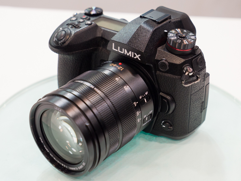 装着レンズはLEICA DG VARIO-ELMARIT 12-60mm / F2.8-4.0 ASPH. / POWER O.I.S.（以下同）。