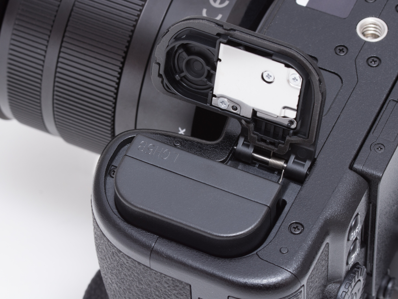 バッテリー室のアップ