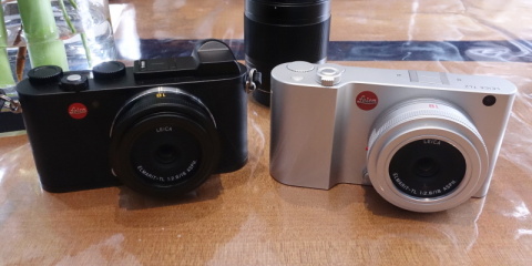 Leica CL ミラーレスカメラ 美品 おまけ付き 手のひらサイズのミラーレス「ライカ CL」にクラシカルなシルバーが