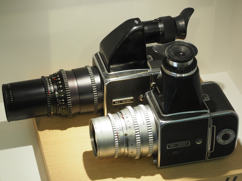 歴代カメラの展示もある。こちらは有名な500シリーズ