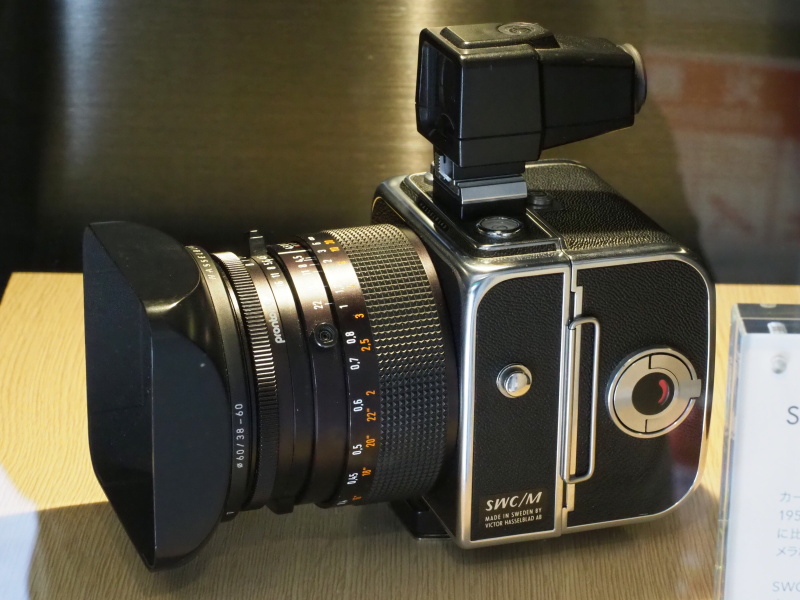 超広角レンズを固定したSWC