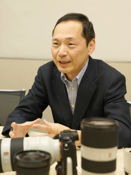 デジタルイメージング本部 第2ビジネスユニット（Lens&Peripheral）シニアゼネラルマネジャーの長田康行氏