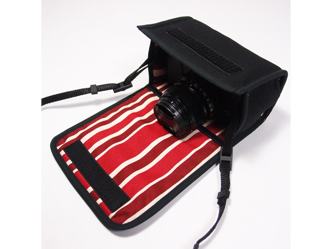 ブラック・ボルドーストライプ