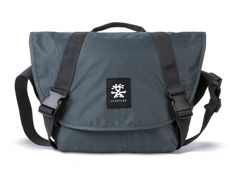 スティールグレー