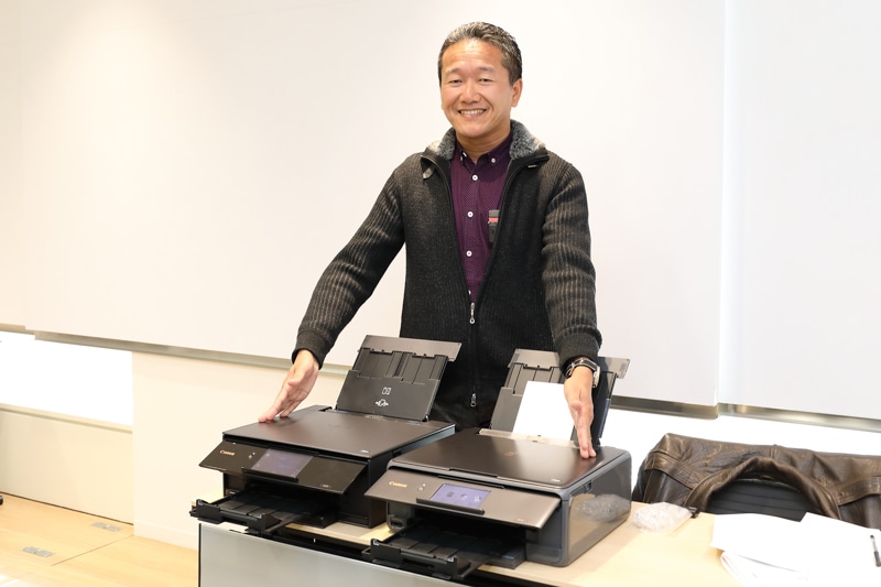 講師を務めた航空写真家のチャーリィ古庄さん。