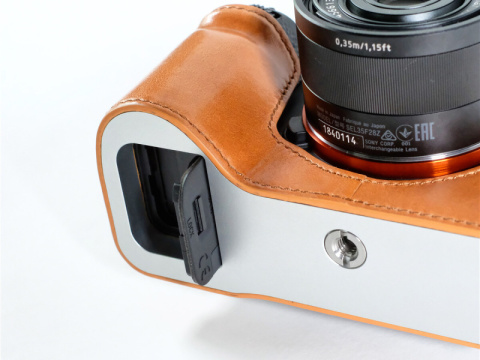 6色展開のソニーα7 IIシリーズ用カメラケース - デジカメ Watch